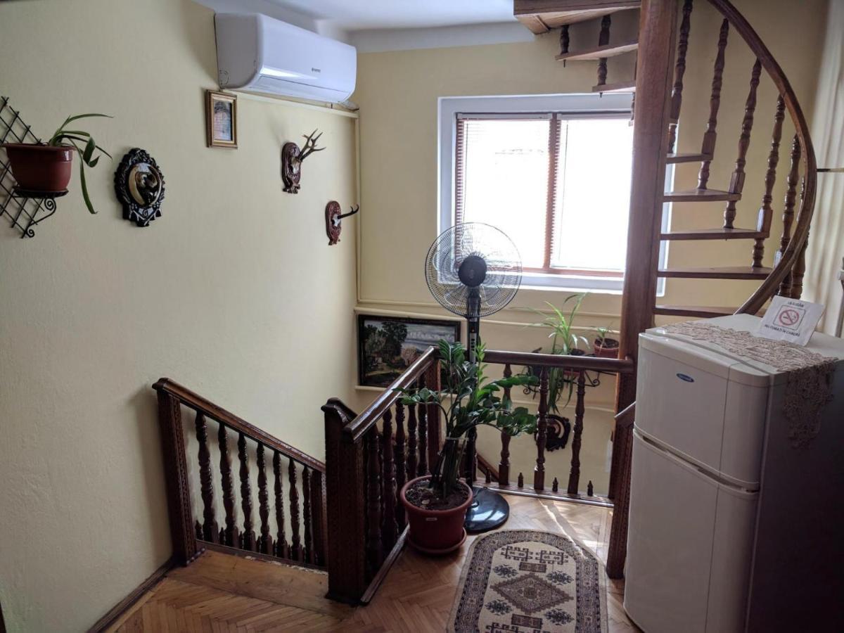 Cazare Adela Horezu Exterior foto